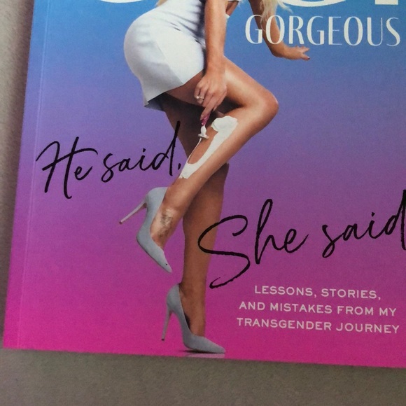 GIGI Gorgeous He said She said. Book authographed - Picture 2 of 6